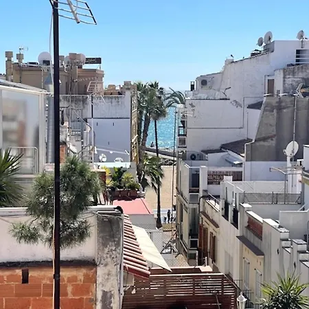 Unique With Amazing Terrace Centre Lägenhet Sitges