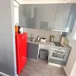 Unique With Amazing Terrace Centre Apartment *