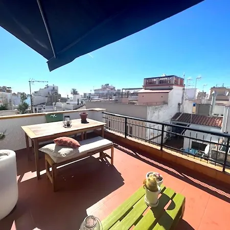 شقة Unique With Amazing Terrace Centre *