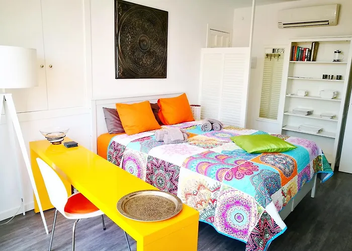 Unique With Amazing Terrace Centre Апартаменты *